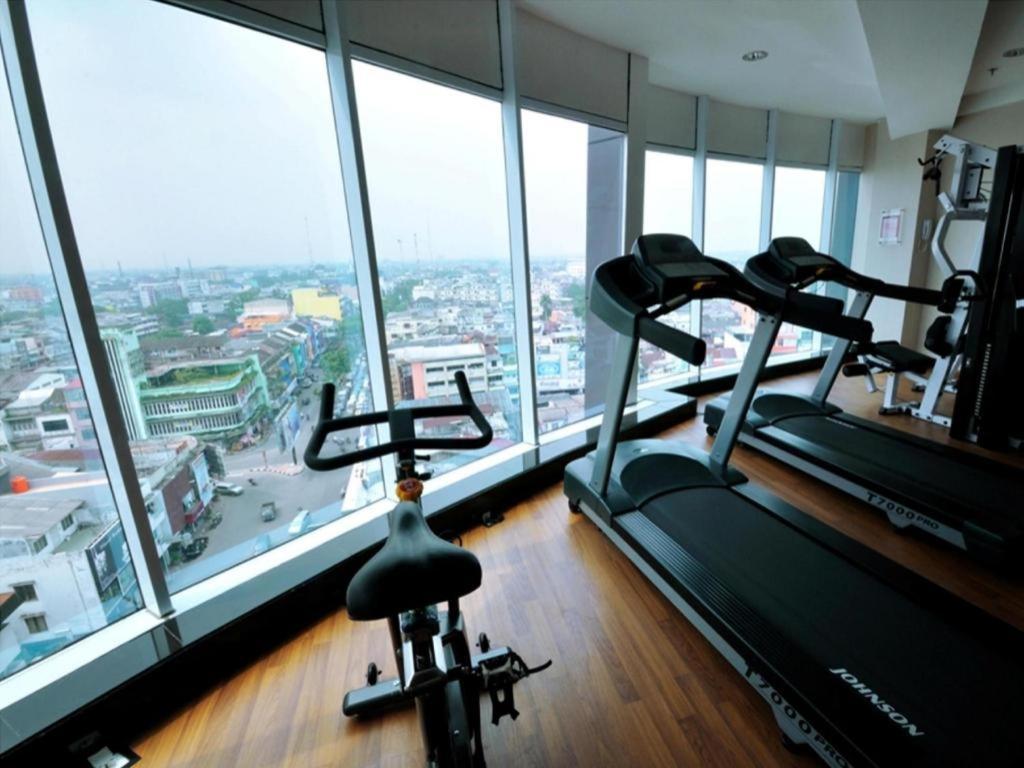 Hermes Palace Hotel Medan Exterior photo